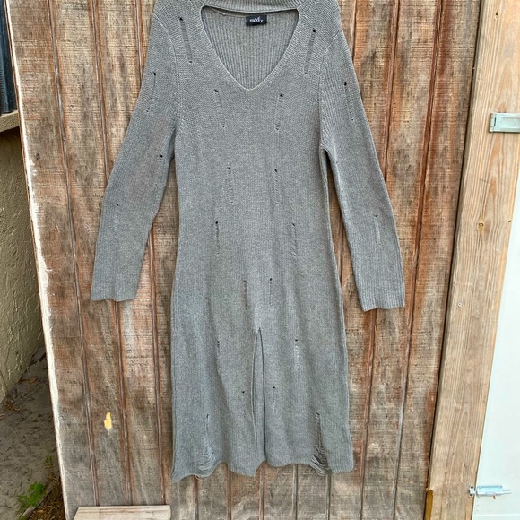 Modx knitted long sleeve distressed sweater dress - Picture 1 of 16